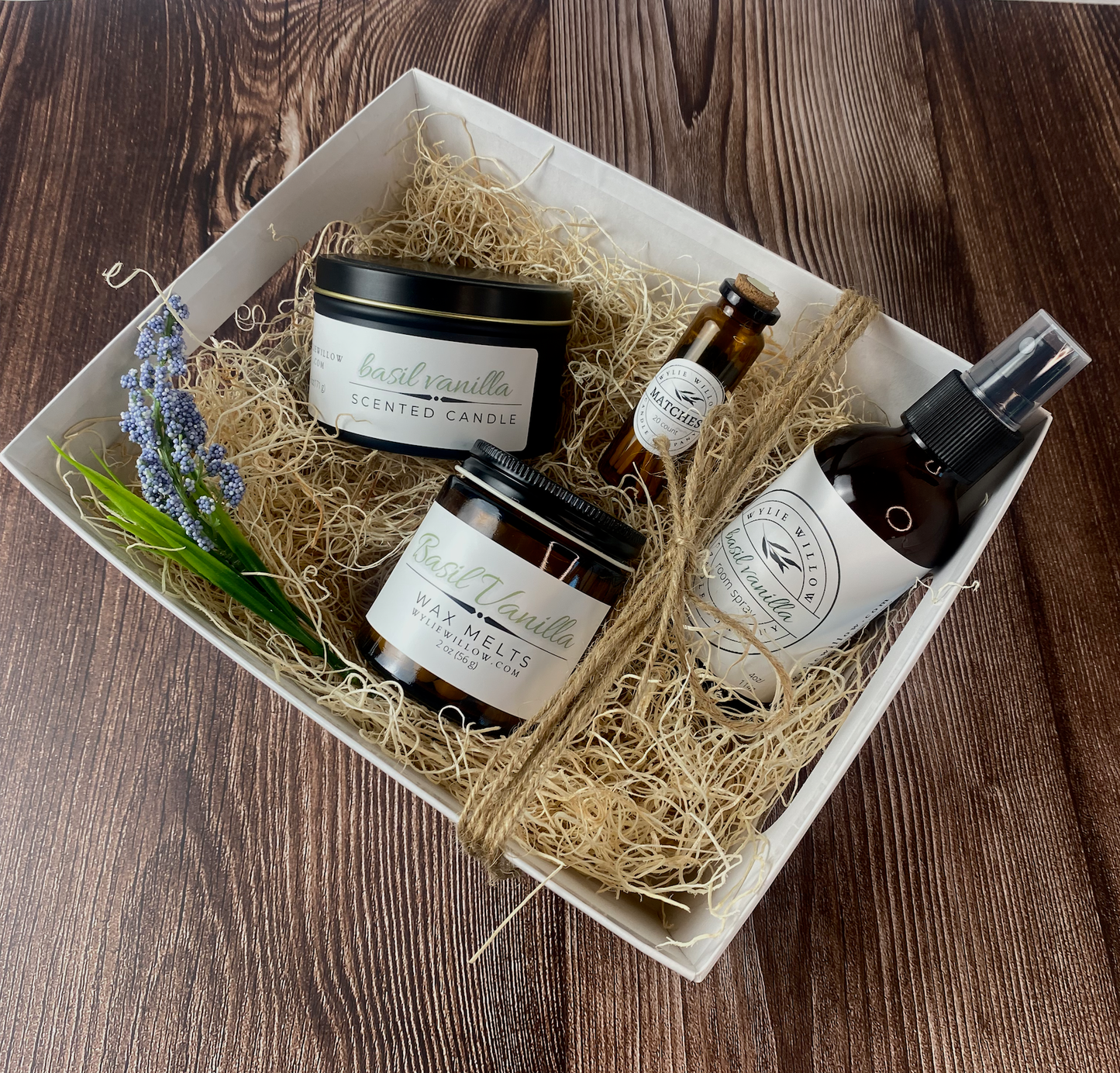 Small Candle Gift Basket